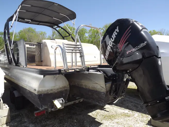 2018 Avalon 2585 EL SaltWater Series Pontoon Boat 300HP Mercury - Image 2