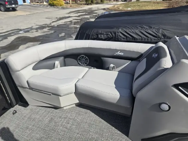 2026 Barletta A20QC Tritoon Pontoon Boat Yamaha F115LB - Image 2