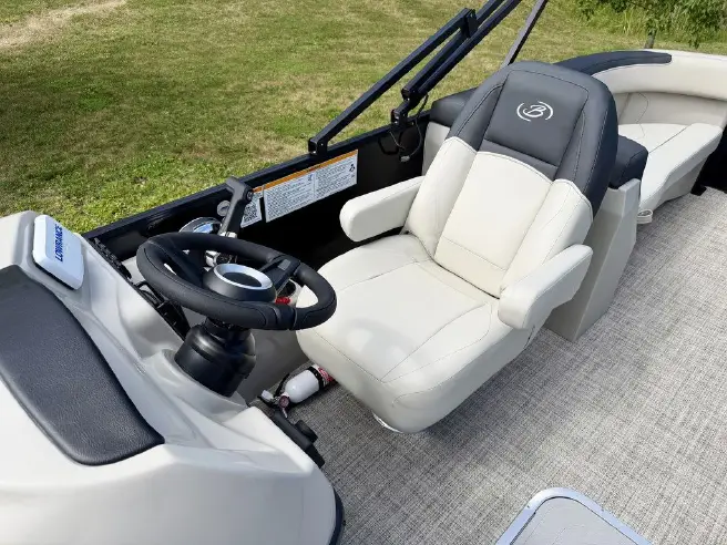 2027 Barletta S22QC Pontoon Boat New Factory Direct with 150HP Options - Image 2