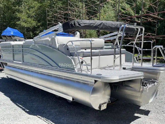 2026 Harris Cruiser 230 SL New Pontoon Boat with Sunlounge Configuration - Image 3