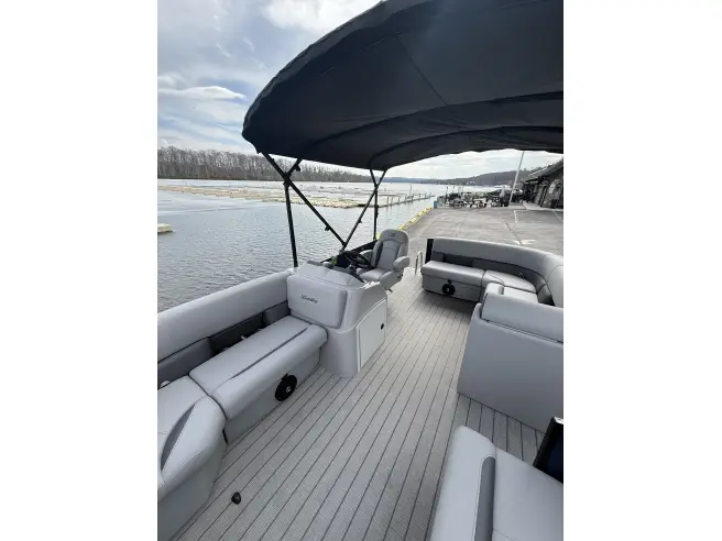 2026 Bentley LE 160CR 16 Foot Pontoon Boat Mercury Avator Dash for Motor Restricted Lakes - Image 5