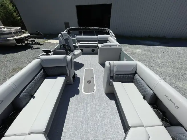 2026 Harris Cruiser 230 SL New Pontoon Boat with Sunlounge Configuration - Image 6
