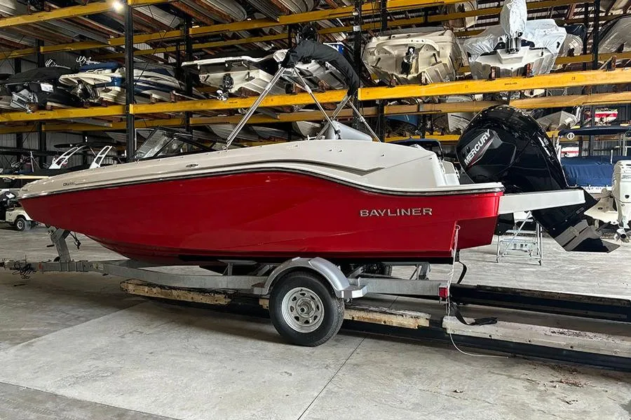 2024 Bayliner DX 2000 Bowrider 20 Foot Mercury 150HP - Image 6