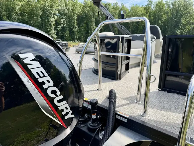 2027 Barletta S22QC Pontoon Boat New Factory Direct with 150HP Options - Image 7