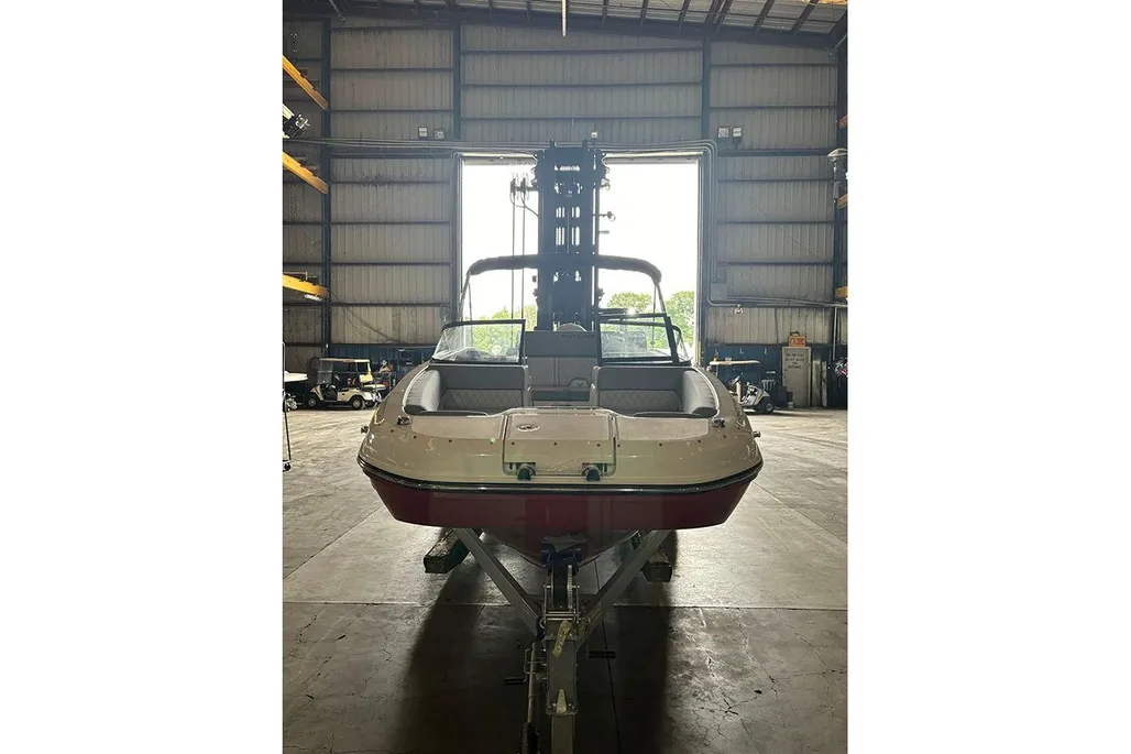 2024 Bayliner DX 2000 Bowrider 20 Foot Mercury 150HP - Image 7