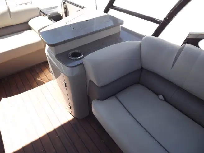 2018 Avalon 2585 EL SaltWater Series Pontoon Boat 300HP Mercury - Image 17