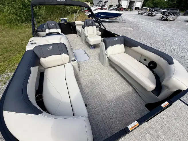 2027 Barletta S22QC Pontoon Boat New Factory Direct with 150HP Options - Image 9