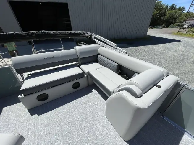 2026 Harris Cruiser 230 SL New Pontoon Boat with Sunlounge Configuration - Image 10