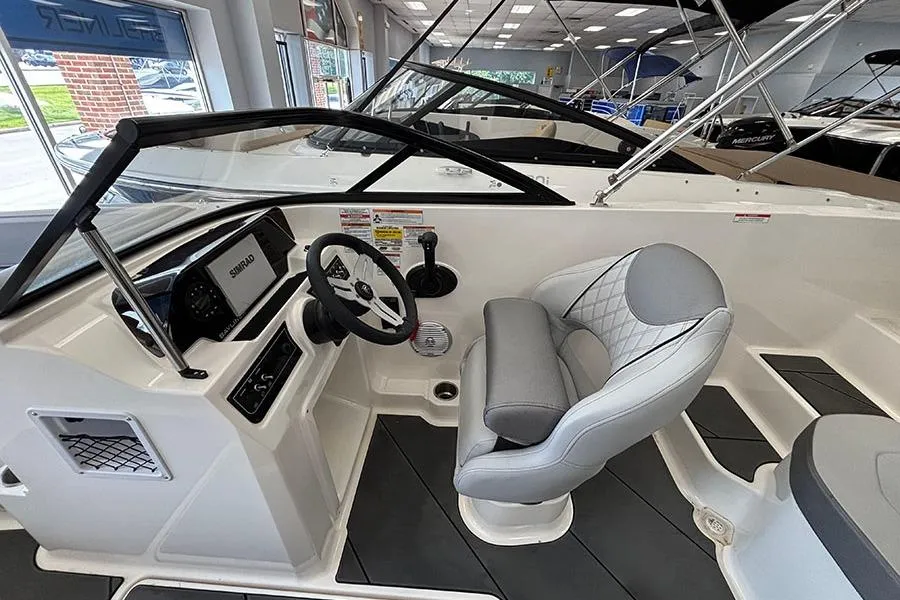 2024 Bayliner DX 2000 Bowrider 20 Foot Mercury 150HP - Image 13
