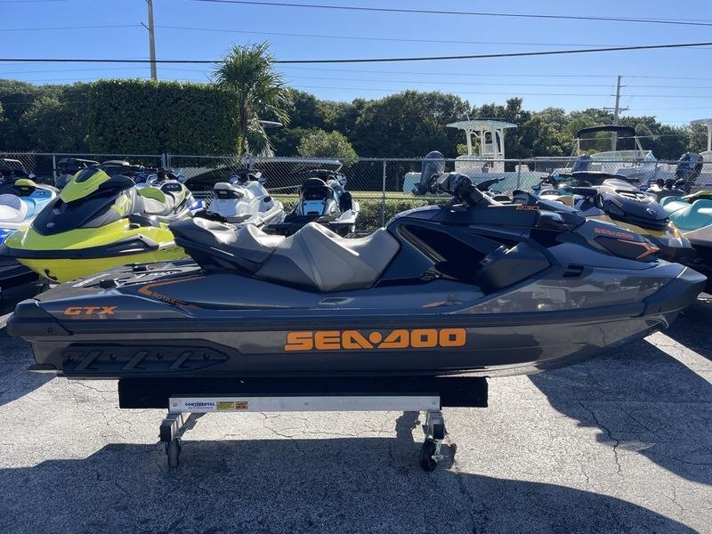 2023 Sea-Doo GTX 230 BRP Premium Audio iDF iBR Luxury Personal Watercraft - Image 8