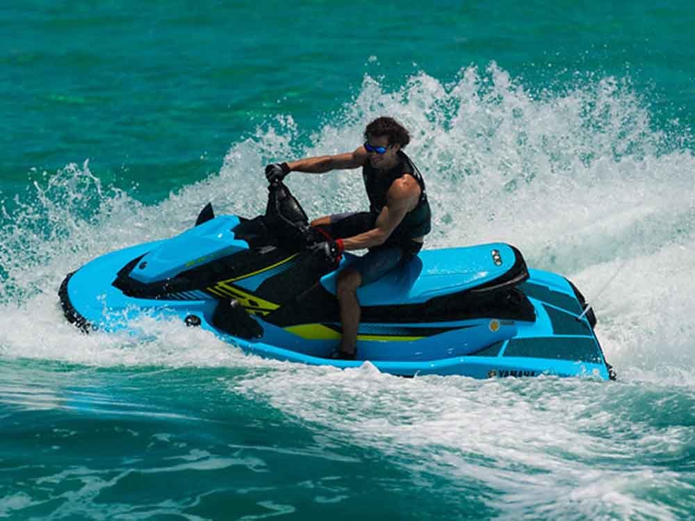 2023 Yamaha EX Deluxe Entry-Level Deluxe Personal Watercraft - Image 6