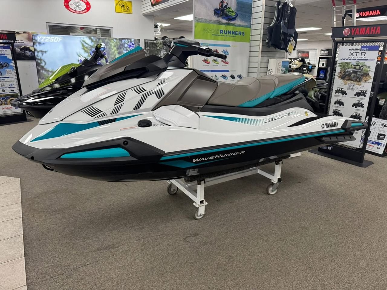 2023 Yamaha VX Deluxe Premium Mid-Range Personal Watercraft - Image 7