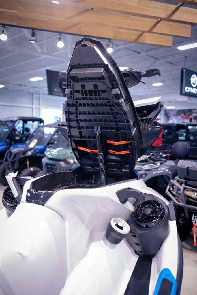 2023 Sea-Doo Fish Pro Sport 170 Performance Fishing Personal Watercraft - Image 8