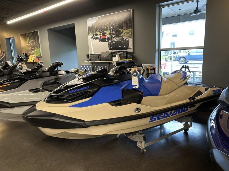2025 Sea-Doo Wake Pro 230 Latest Generation Watersports Personal Watercraft - Image 9