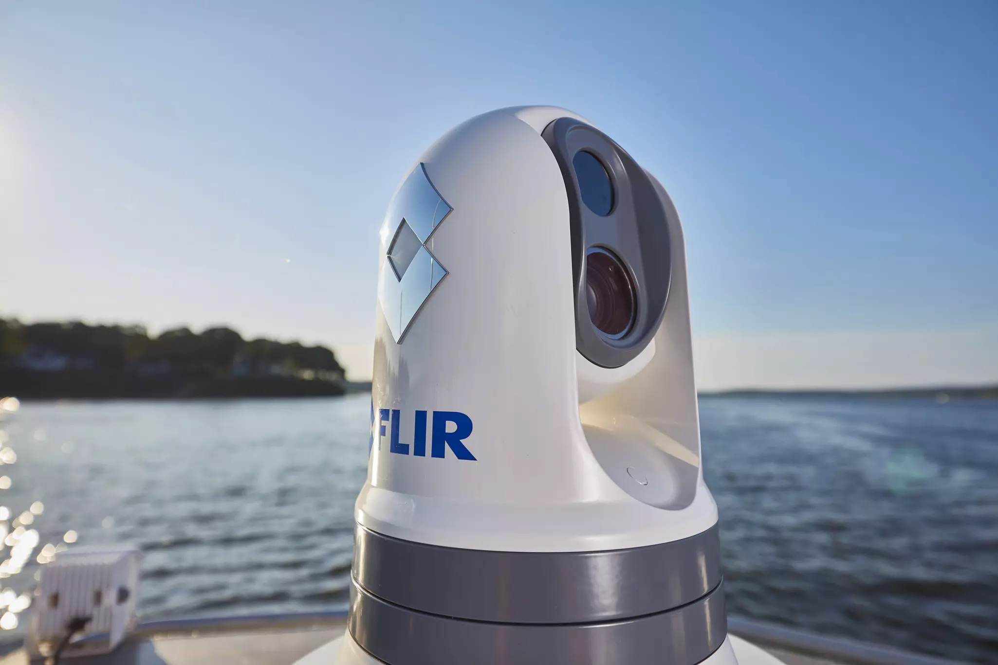marine thermal camera , clear day, professional shot